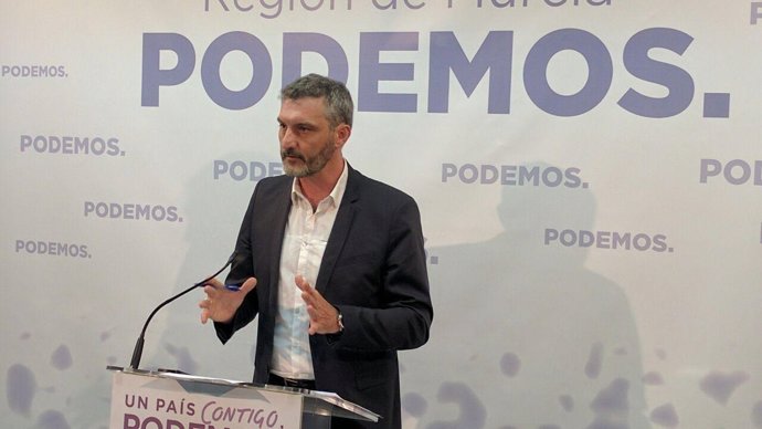 El portavoz de Podemos en la Asamblea Regional, Óscar Urralburu