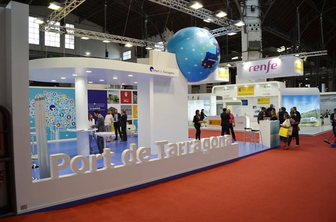 Puerto de Tarragona en el SIL