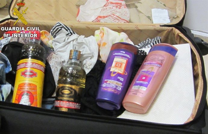 Botes de champú que contenían cocaína