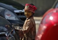 Más de 300.000 niños en India son forzados cada día a mendigar en las calles por las mafias