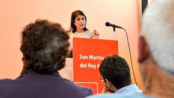 Adriana Lastra, en un acto en San Martín del Rey Aurelio. 