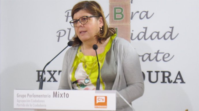 María Victoria Domínguez
