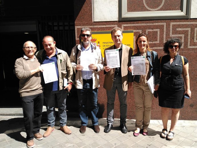 Representantes de la Plataforma Estatal por la Escuela Pública