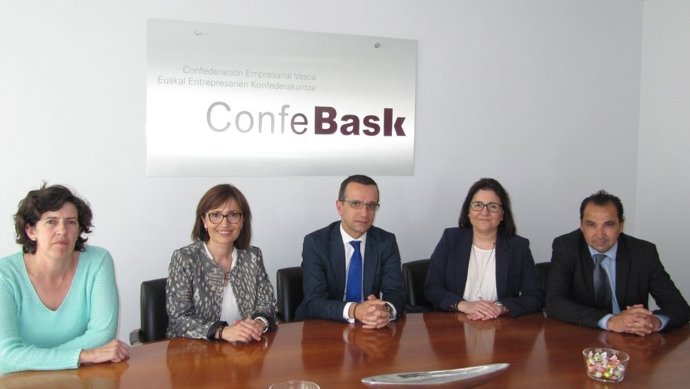 Visita de la CEOE Zaragoza a Confebask