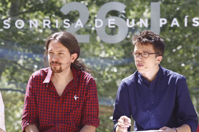 Pablo Iglesias e Íñigo Errejón en la presentación de la campaña de Podemos