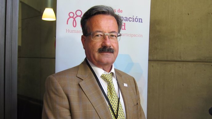 El gerente del Hospital Miguel Servet de Zaragoza, José Manuel Aldámiz.