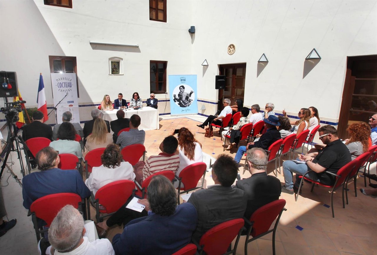 Presentación de las actividades en Marbella de Jean Cocteau