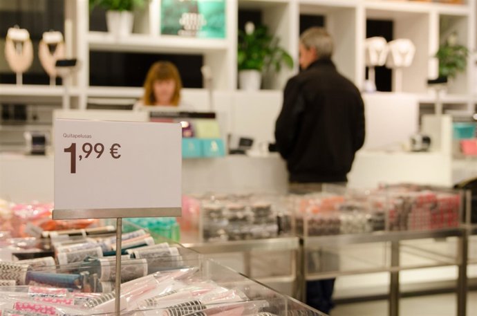 Tiendas, tienda, H&M, ropa, compras, compra, gente comprando