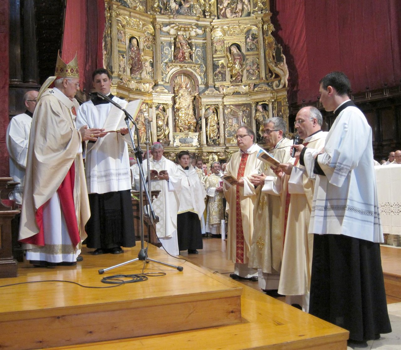 Ordenación de Luis Argüello