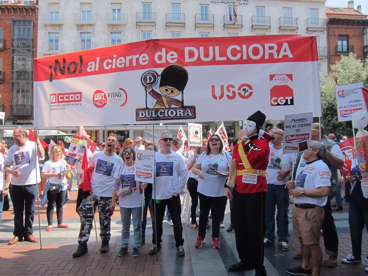 Manifestación en defensa de los puestos de trabajo de Dulciora