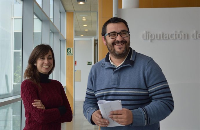 Teresa Sánchez y Guzmán Ahumada, diputados provinciales IU Diputación