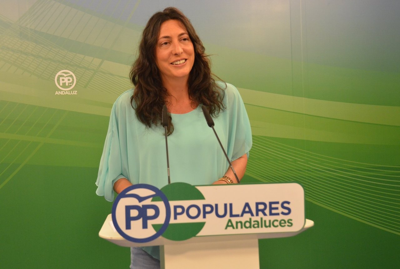 La secretaria general del PP-A, Dolores López