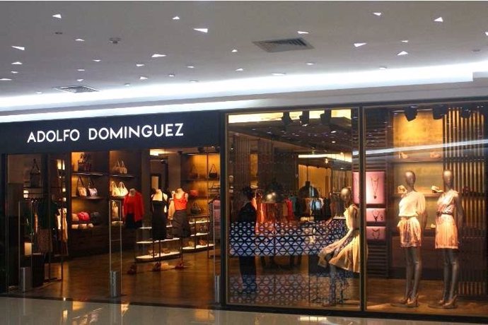 Tienda De Adolfo Domínguez En China