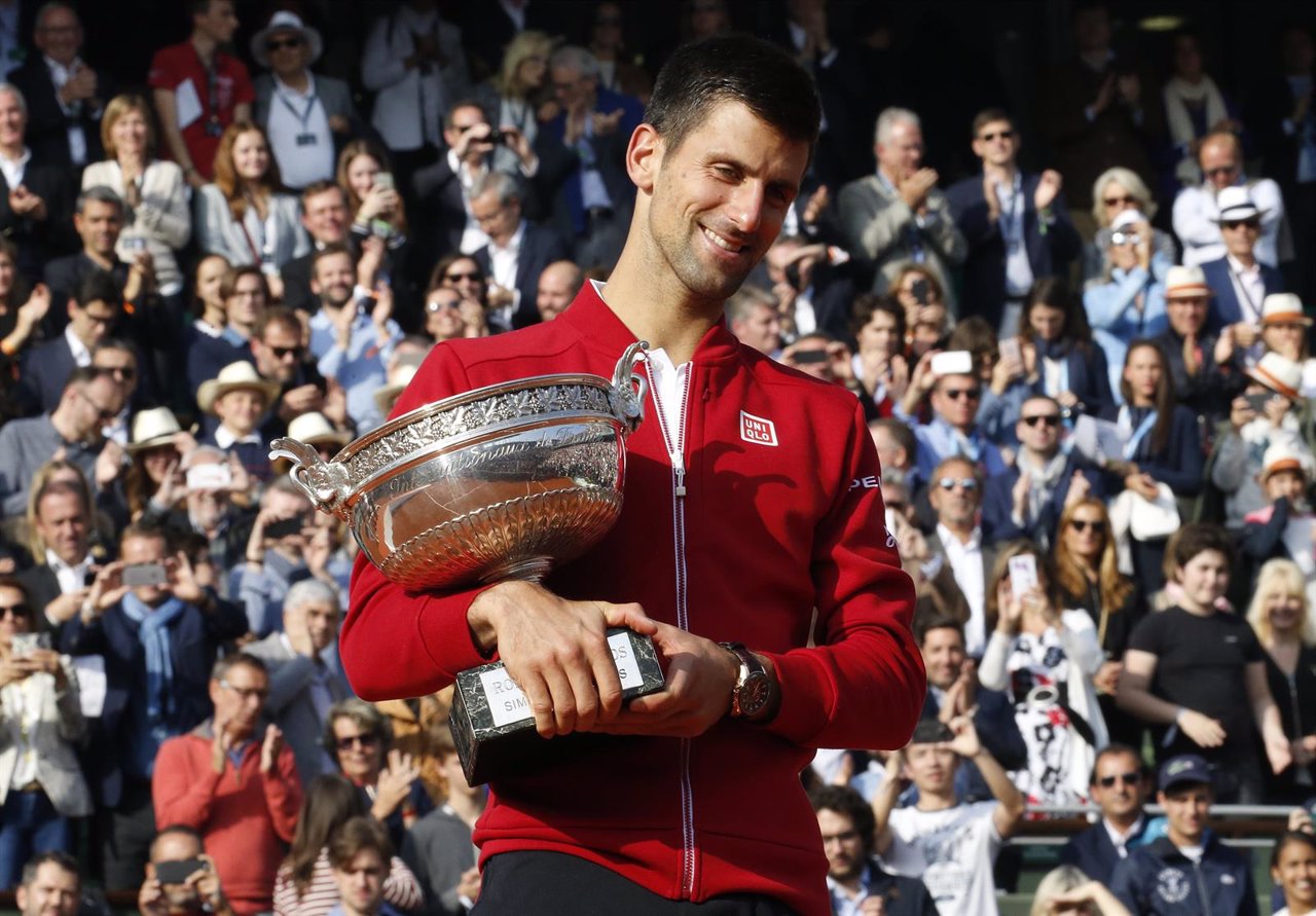 Djokovic entra en la historia con su primer Roland Garros