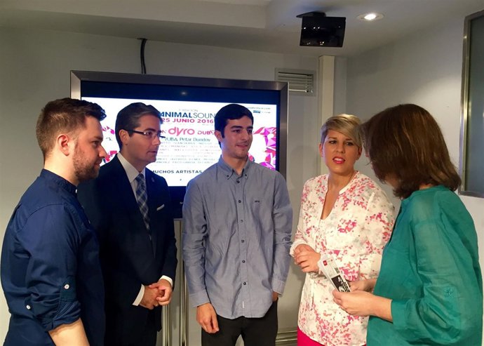 Arroyo y Pacheco en la presentación de Animal Sound 