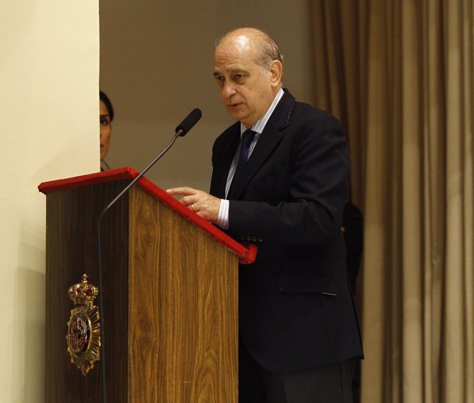 Fernández Díaz, preside el acto de jura de cargo de 51 nuevos inspectores jefes