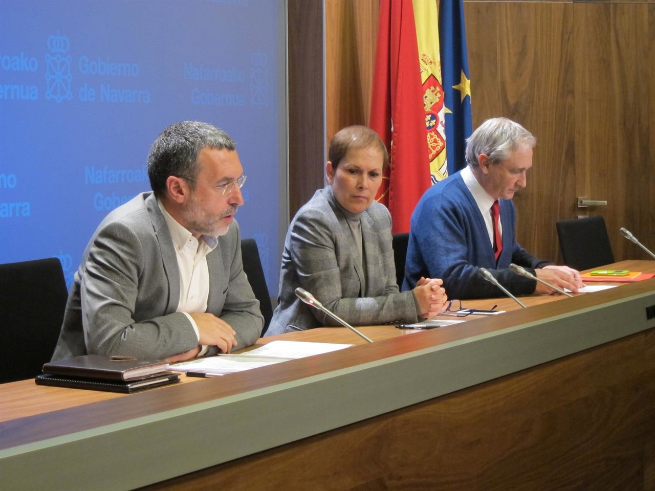 Miguel Laparra, Uxue Barkos y Mikel Aranburu.