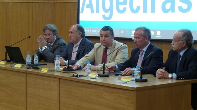 Antonio Sanz en jornadas de la OPE en Algeciras