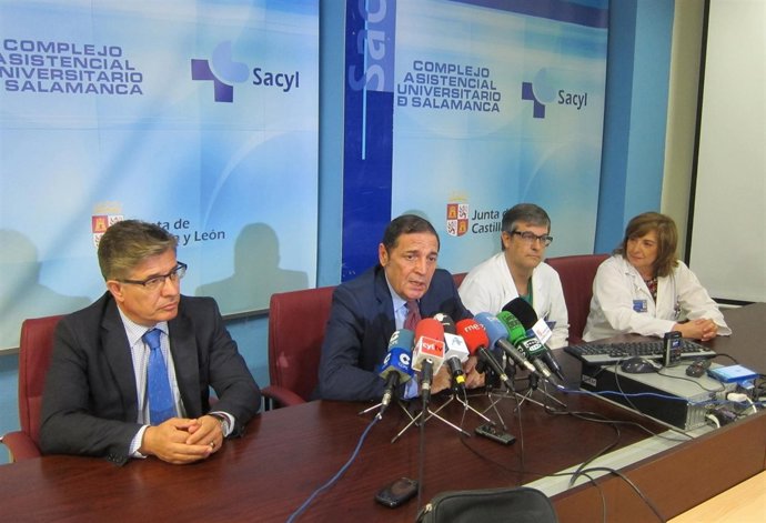 El consejero de Sanidad informa de los avances