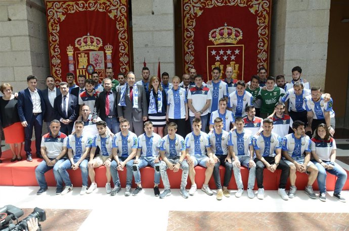 Cifuentes recibe al CD Leganés por su ascenso a Primera           