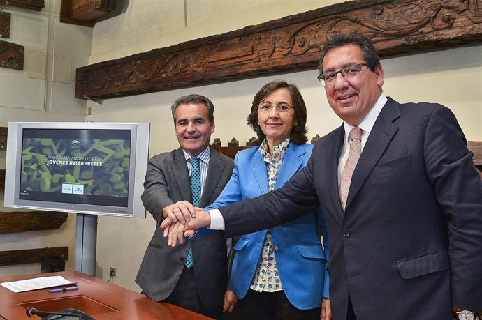 Convenio de colaboración entra Cultura, Caixa y Fundación Cajasol