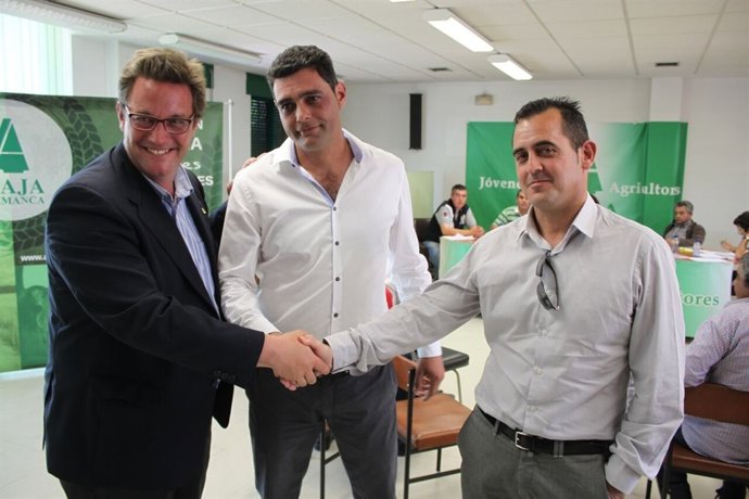 Los candidatos y el presidente saliente