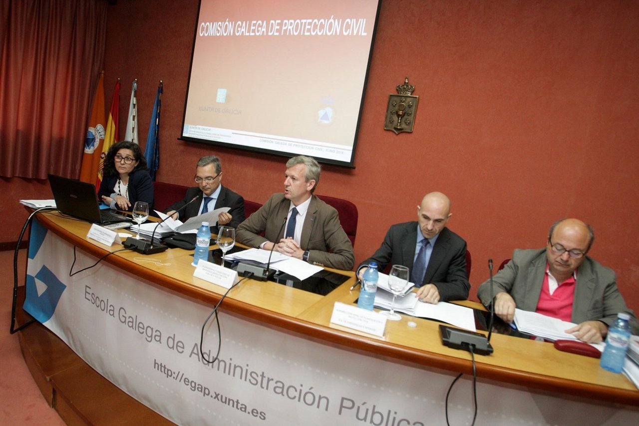 Alfonso Rueda preside la Comisión Galega de Protección Civil