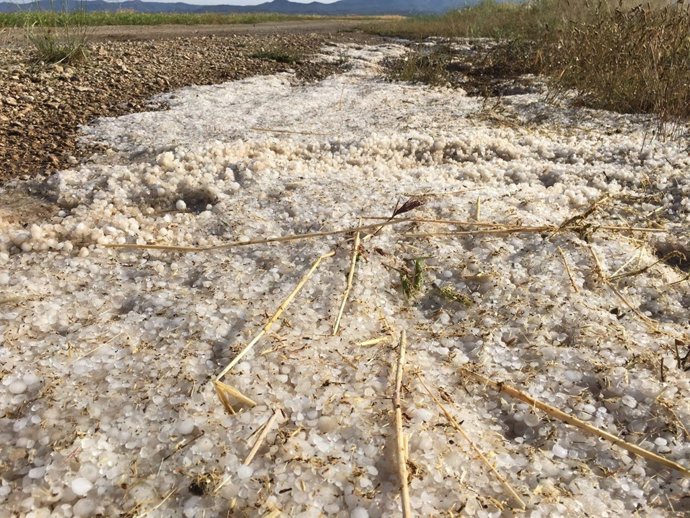 Granizo que afectó a estas zonas de los Monegros 