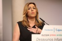 Susana Díaz pide ante Sánchez respeto al 28F y critica el "camuflaje" de Podemos