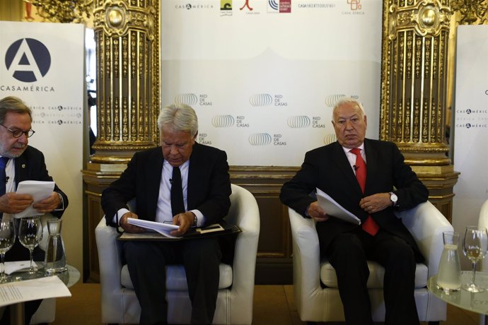 Felipe González y José Manuel Margallo