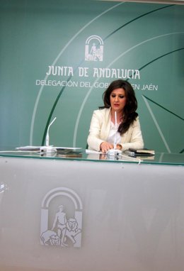 La delegada territorial de Educación en Jaén, Yolanda Caballero. 