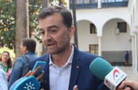 Maíllo acusa a Susana Díaz de actuar como "guardiana del Ibex 35"