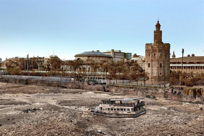Recreación de los efectos del cambio climático sobre Sevilla, con Torre del Oro