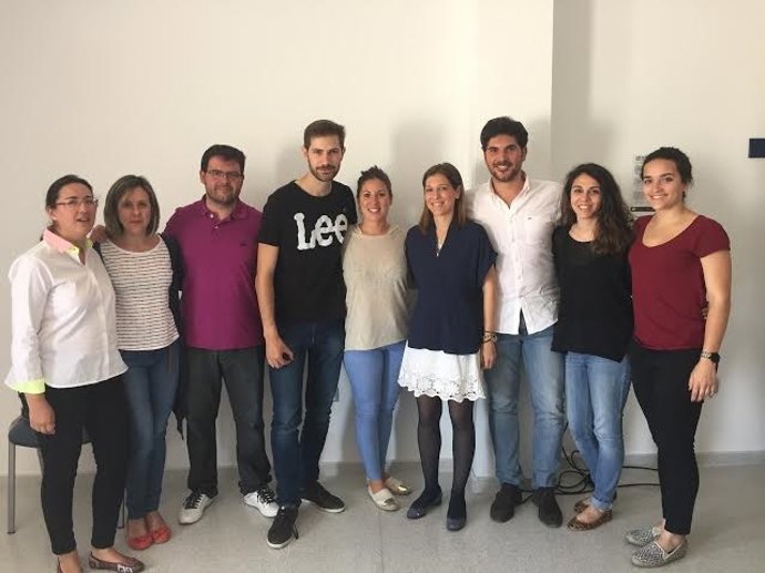 Los nuevos residentes junto a los coordinadores