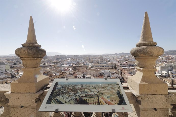 Vistas de Málaga desde la cubierta de la Catedral 