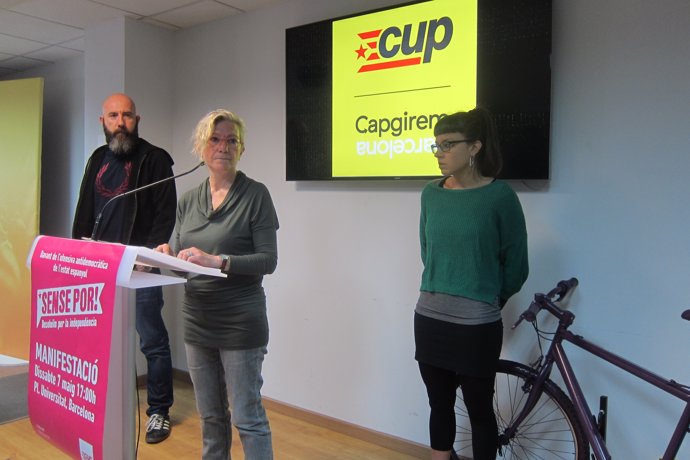 Los concejales de la CUP en Barcelona M.J. Lecha, Maria Rovira y Josep Garganté