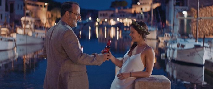 ESTRELLA DAMM JEAN RENO LAIA COSTA