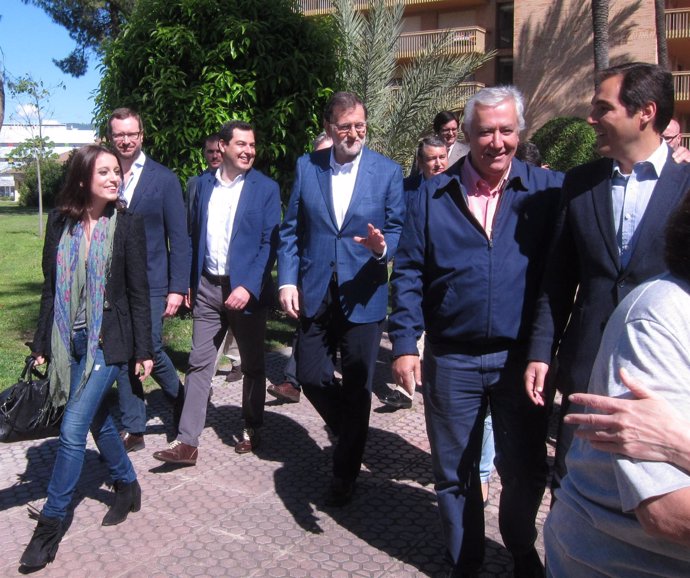 Mariano Rajoy con Juanma Moreno, Arenas, Nieto, Levy y Maroto