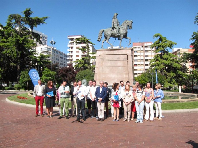 El PP lee el 'Manifiesto por La Rioja'