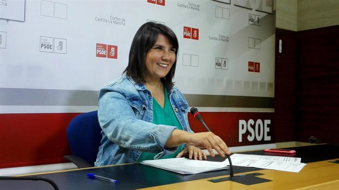 NOTA Y FOTO PSOE CLM. AGUSTINA GARCIA (8 06 16)