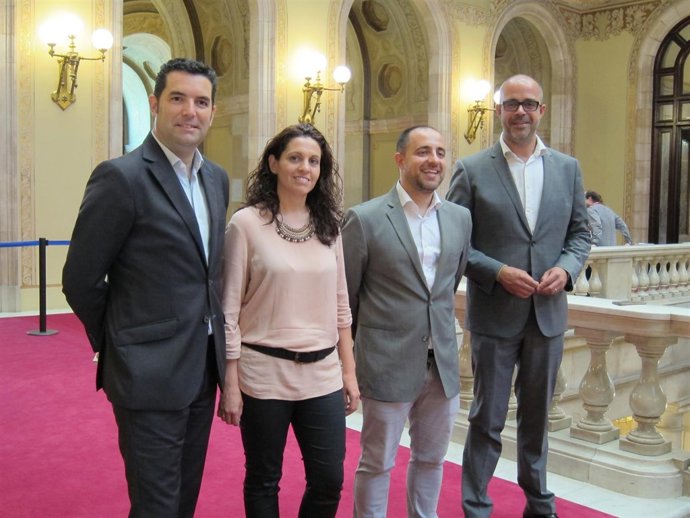 X.Amor (FMC) E.Mtnez.(alcaldesa Vallirana) F.Mohedano (Reforma H.), M.Buch (ACM)