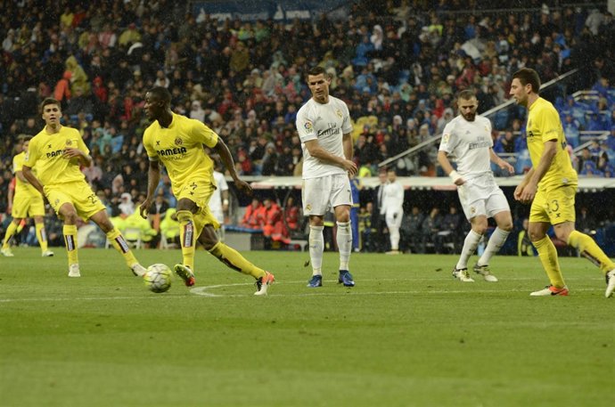 Cristiano Ronaldo y Bailly en el Real Madrid - Villareal          