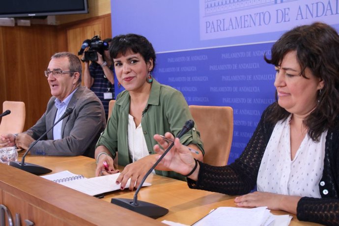 Yllanes, Rodríguez y Honorato en rueda de prensa