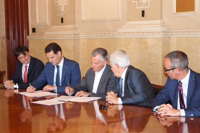 Convenio Autoridad Portuaria BMN-CajaGranada