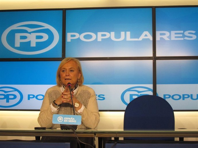 Mercedes Fernández.