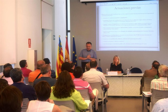 Entidades de Memoria Histórica se reúnen con Gabriela Bravo