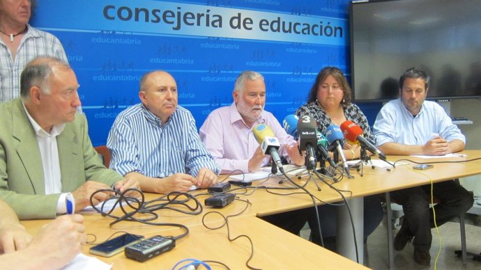 Consejería de Educación y FAPA firman un acuerdo 