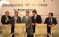 Albert Rivera, satisfecho del acuerdo con PSOE-A porque “se hacen cambios y no disparates