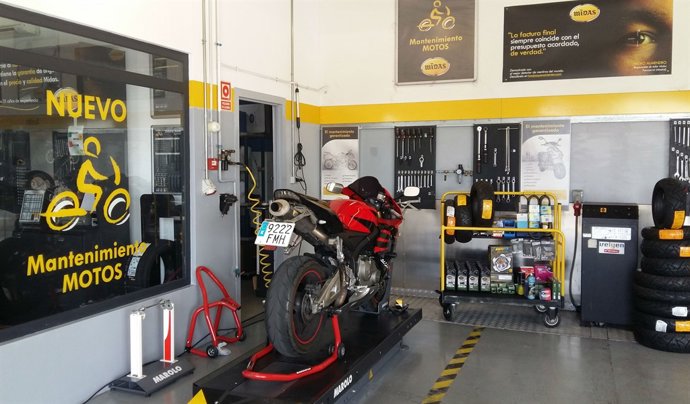 Centro de mantenimiento de motos de Midas