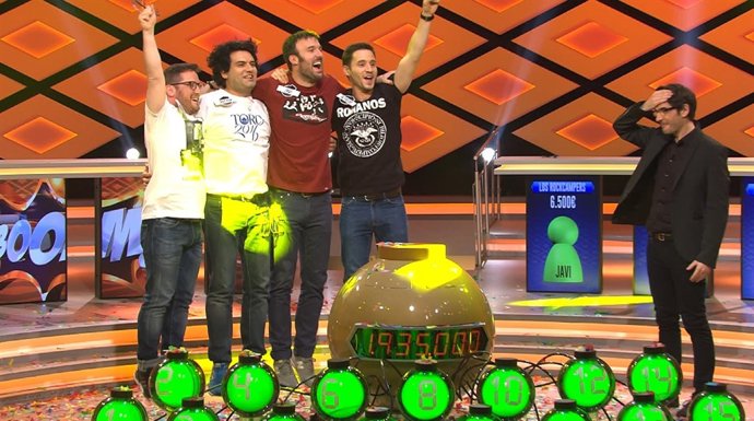 Los 'Rockcampers', haciendo historia de la televisión por su sueño: su campament